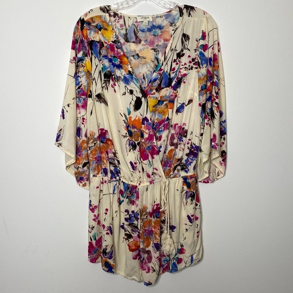Umgee Floral Cream Romper - Picture 4 of 15